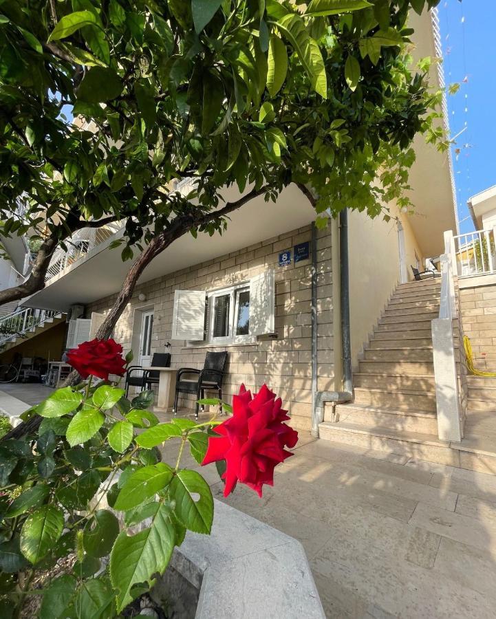 Villa Ruza 30M From The Beach Baška Voda Buitenkant foto