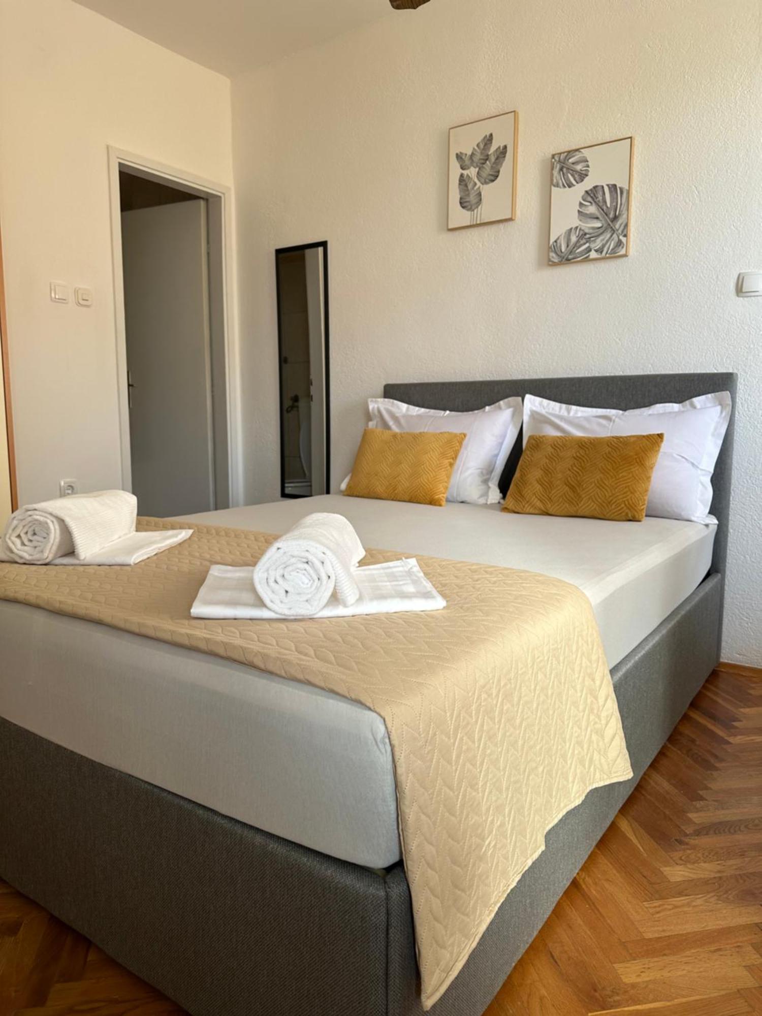Villa Ruza 30M From The Beach Baška Voda Kamer foto
